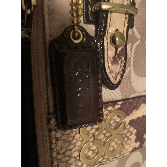 Coach‎ Colette Signature Python Swingpack Beige Cross body bag - Picture 3 of 4